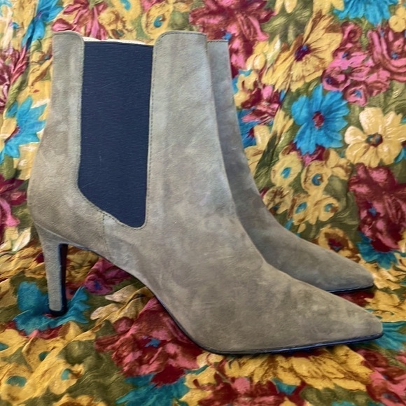 Brand New Antonio de Faria Genuine Suede Leather Olive Heeled Pull On Boots - Picture 3 of 15